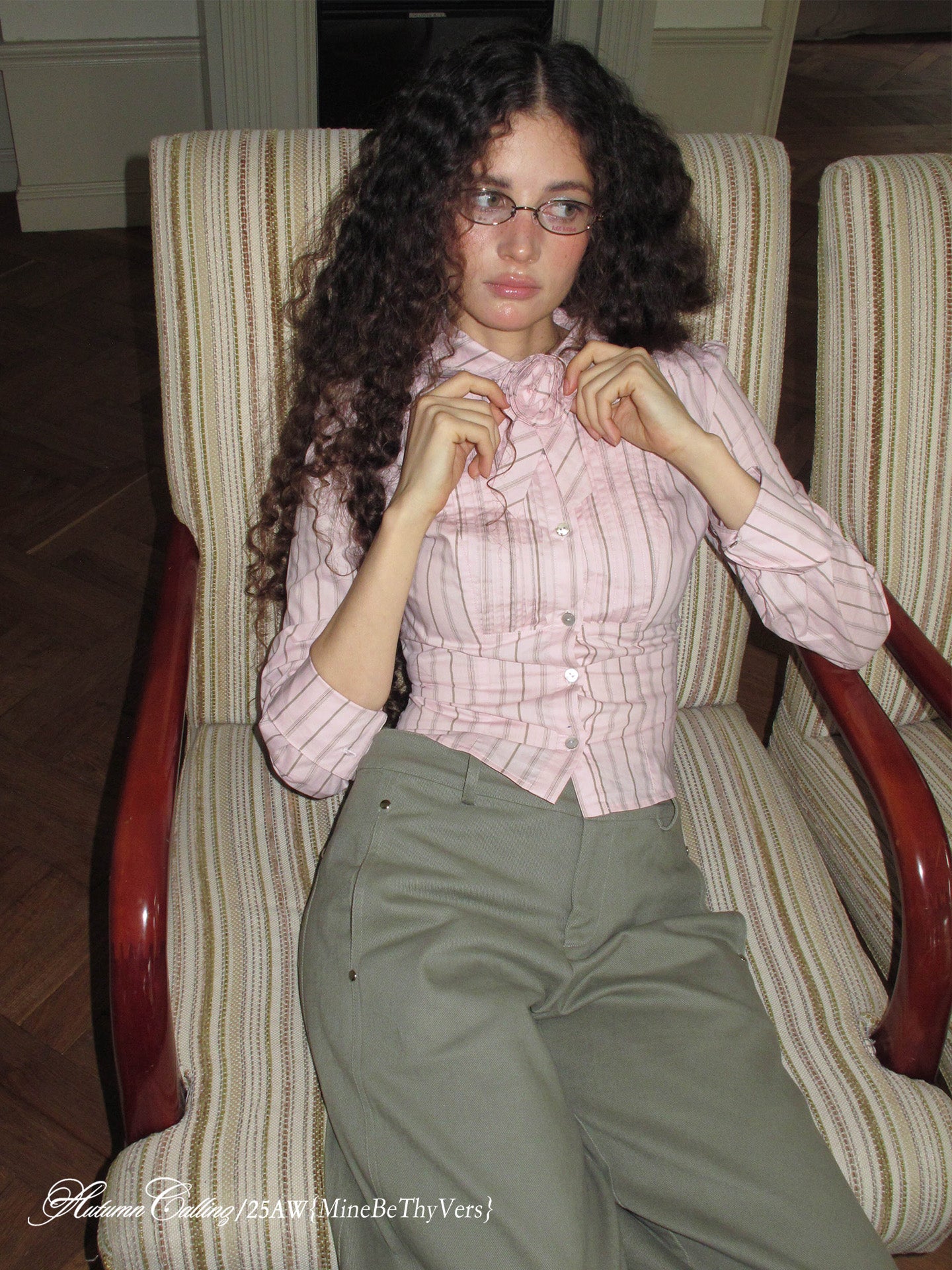 FLORAL PATCHED STRIPED SHIRT
