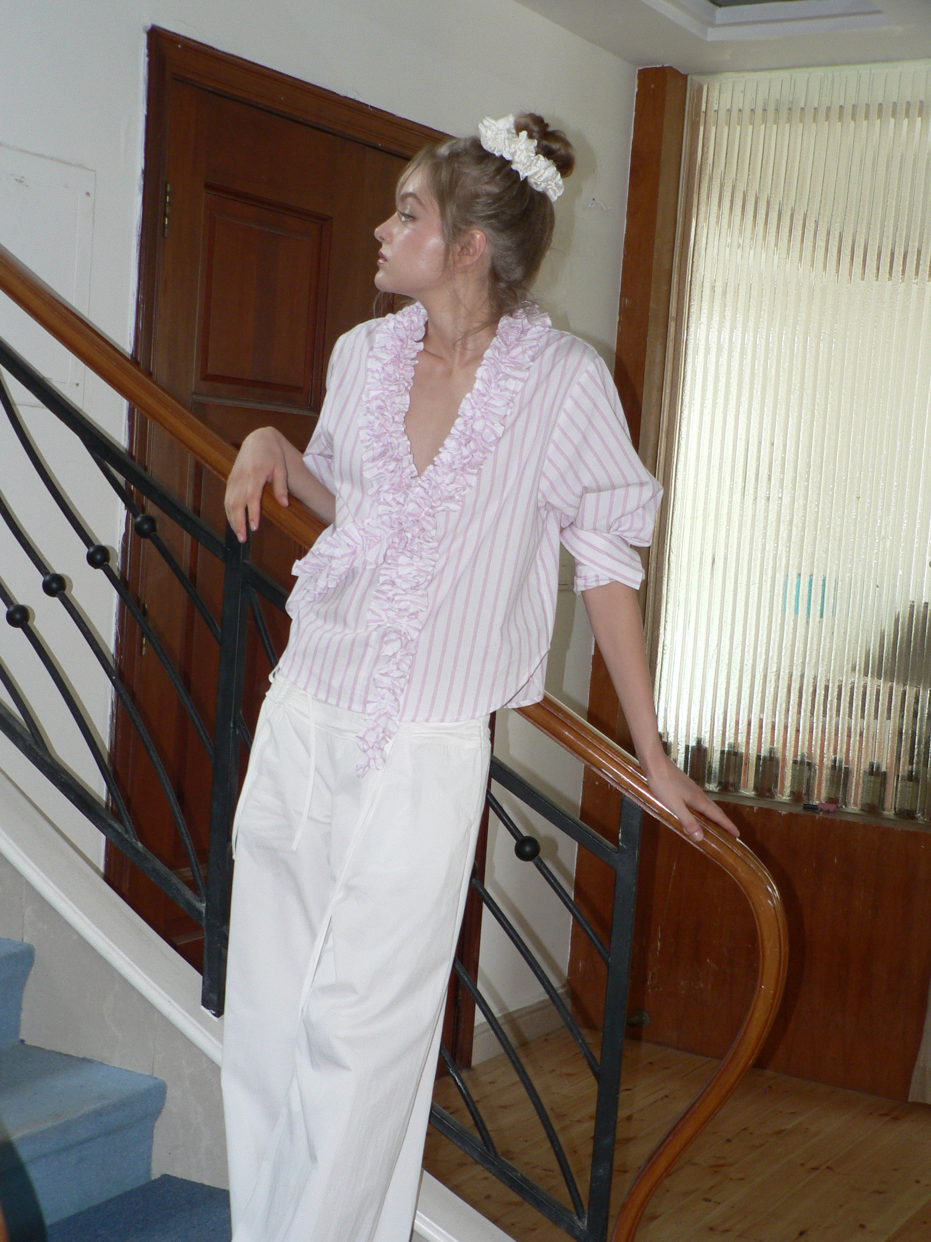 PINK STRIPED V-NECK BLOUSE